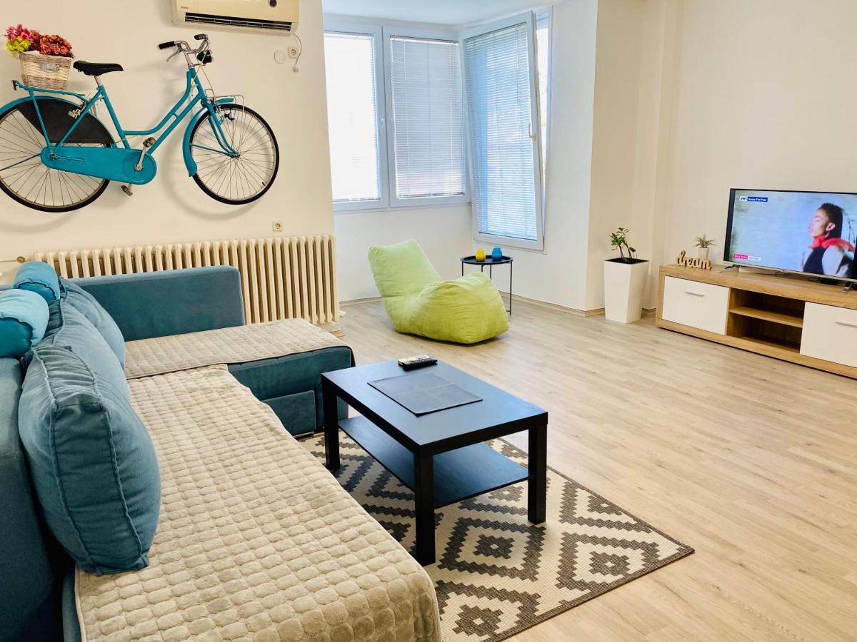 Regina'S Modern Apartment2 스코페 외부 사진